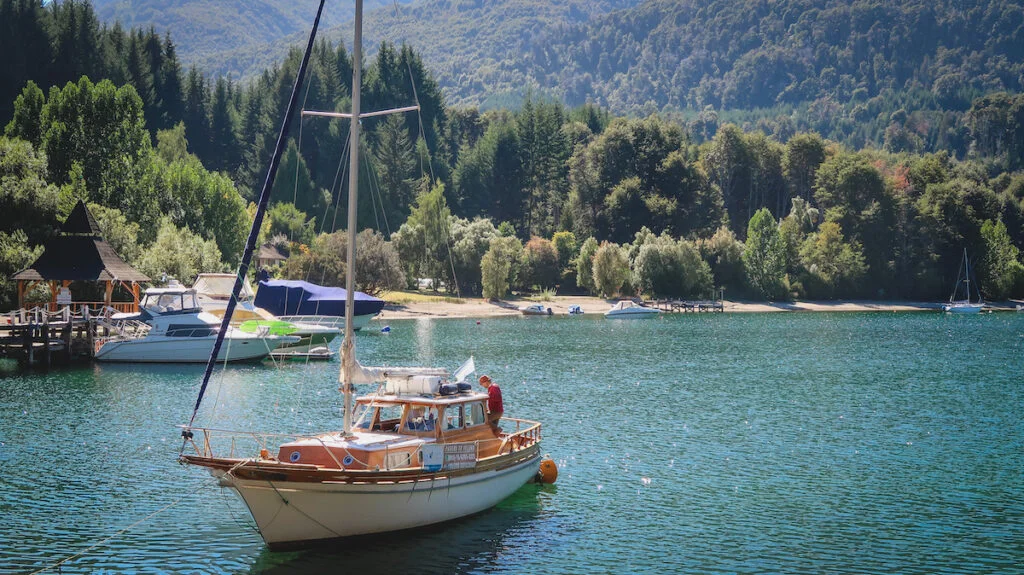 Sailboat in Puerto Manzano just outside Villa La Angostura 