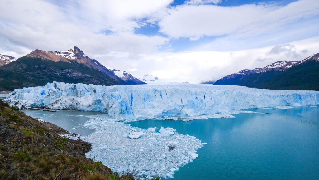 Glaciers in El Calafate on our Patagonia trip