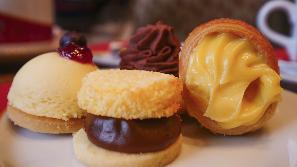 Pastries at Mamuschka Chocolate Shop in Bariloche 