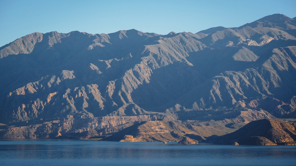 Potrerillos Dam was the first stop of our Mendoza Andes High Mountain tour.