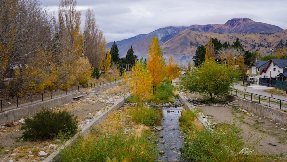 Autumn colours in the town of Esquel.