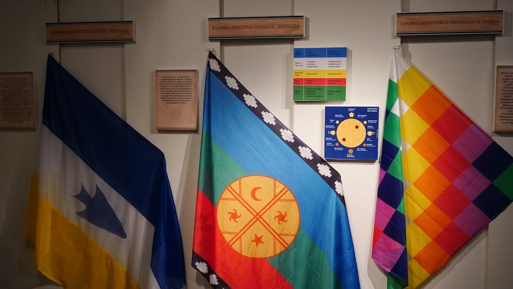 Flags of Tehuelches Mapuches housed in the Gaiman Anthropological Museum.